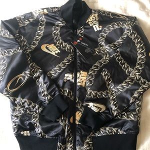 NWT Nike Bomber Jacket sz M Black with gold detail